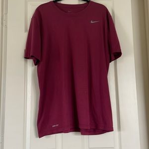 Men’s Nike Tshirt